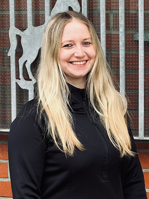 RFS Reitlehrerin Sarah Warzecha RFS Reitlehrerin Sarah Warzecha